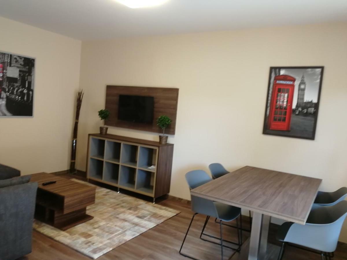 Apartament Ovar Apartman Mosonmagyaróvár Zewnętrze zdjęcie