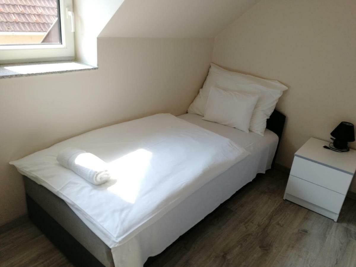 Apartament Ovar Apartman Mosonmagyaróvár Zewnętrze zdjęcie