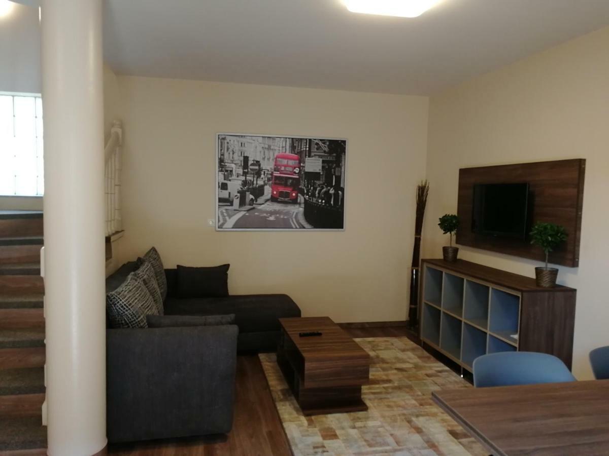 Apartament Ovar Apartman Mosonmagyaróvár Zewnętrze zdjęcie